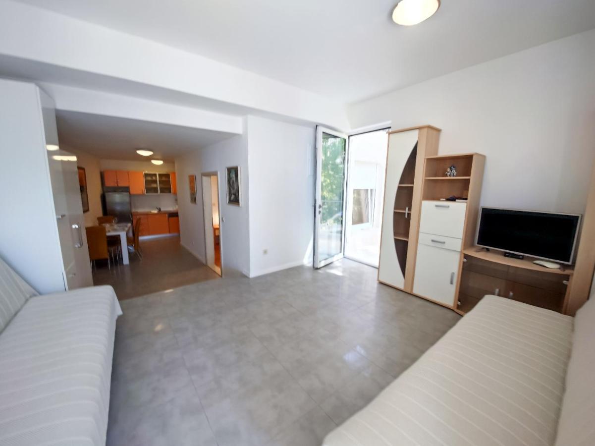 Villa Mijo Brela Εξωτερικό φωτογραφία
